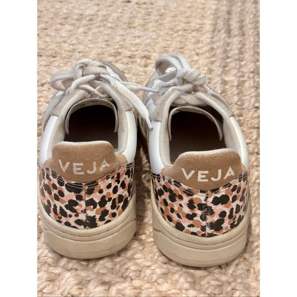 RARE Madewell x Veja™ V-10 Sneakers in Animal Print Leather, $150 Sz 7/7.5 - Picture 3 of 7